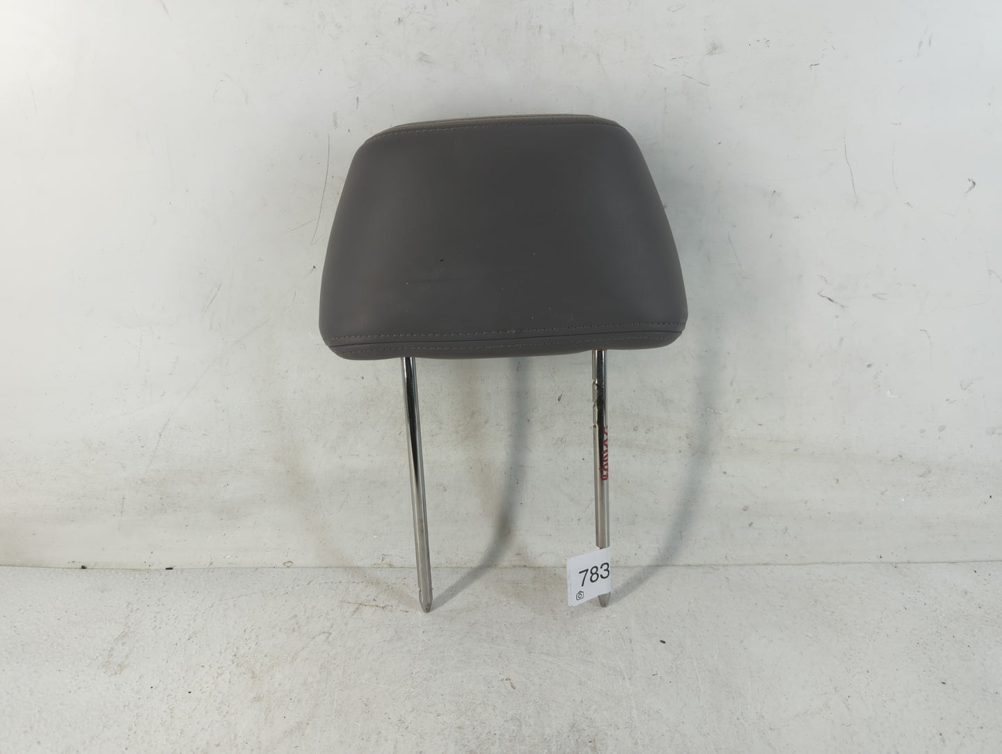 1996-2000 Chrysler Town & Country Headrest Head Rest Front Driver Passenger Seat Fits Fits 1996 1997 1998 1999 2000 OEM Used Auto Parts - Oemusedautoparts1.com