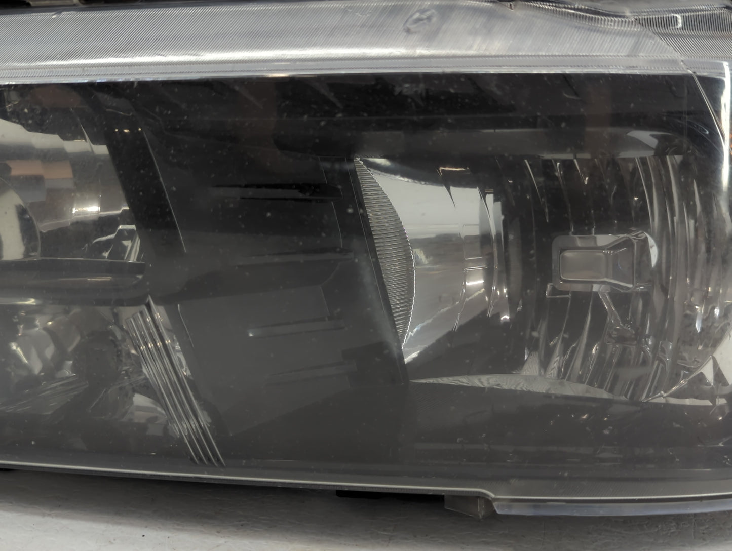 2014-2020 Dodge Journey Passenger Right Oem Head Light Headlight Lamp - Oemusedautoparts1.com