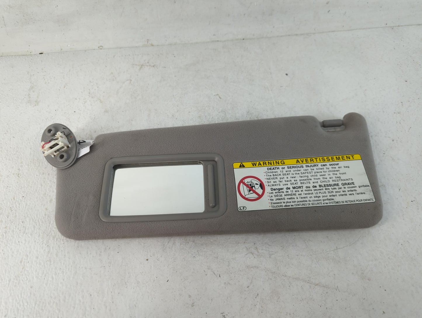 2001-2006 Lexus Gs300 Sun Visor Shade Replacement Driver Left Mirror Fits Fits 2001 2002 2003 2004 2005 2006 OEM Used Auto Parts - Oemusedautoparts1.com