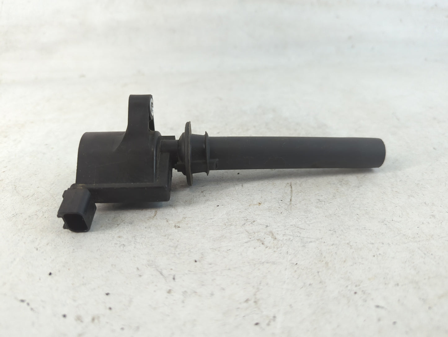 2002-2006 Mazda Mpv Ignition Coil Igniter Pack - Oemusedautoparts1.com
