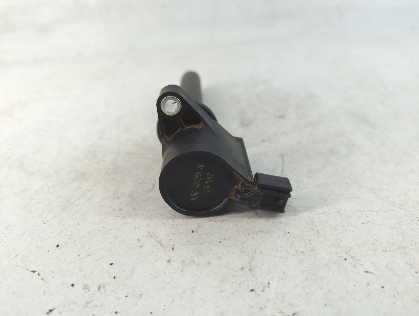 2002-2006 Mazda Mpv Ignition Coil Igniter Pack - Oemusedautoparts1.com