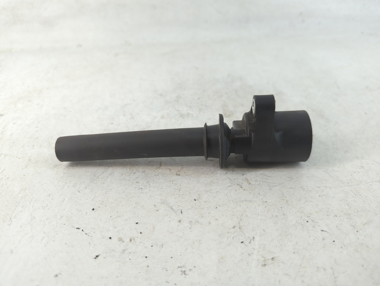 2002-2006 Mazda Mpv Ignition Coil Igniter Pack - Oemusedautoparts1.com