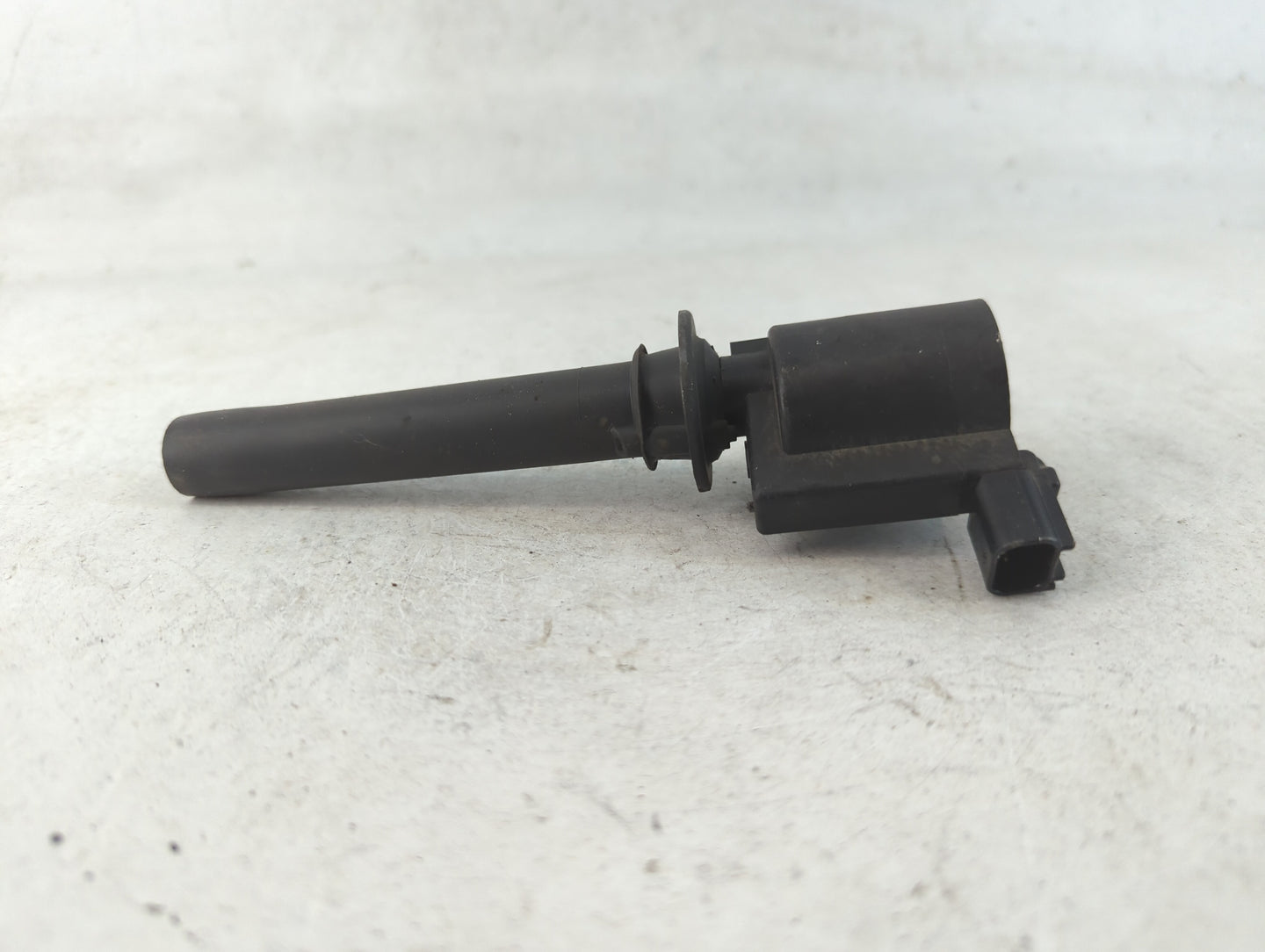 2002-2006 Mazda Mpv Ignition Coil Igniter Pack - Oemusedautoparts1.com