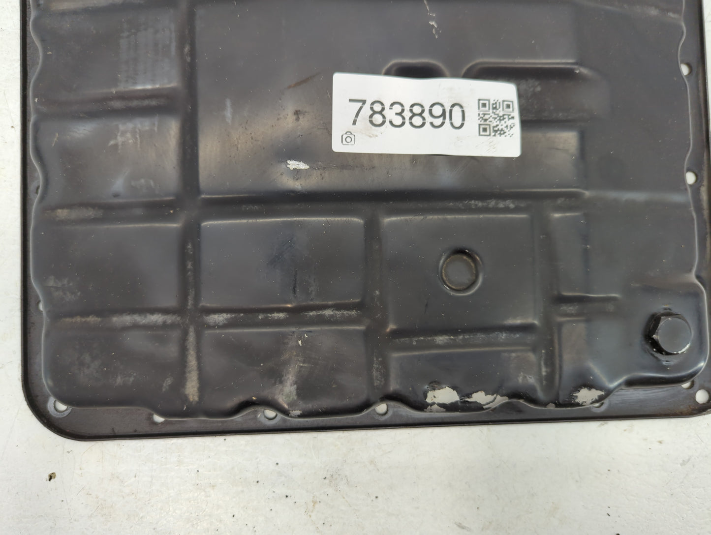 2001-2003 Bmw X5 Engine Oil Pan Fits Fits 2001 2002 2003 OEM Used Auto Parts - Oemusedautoparts1.com