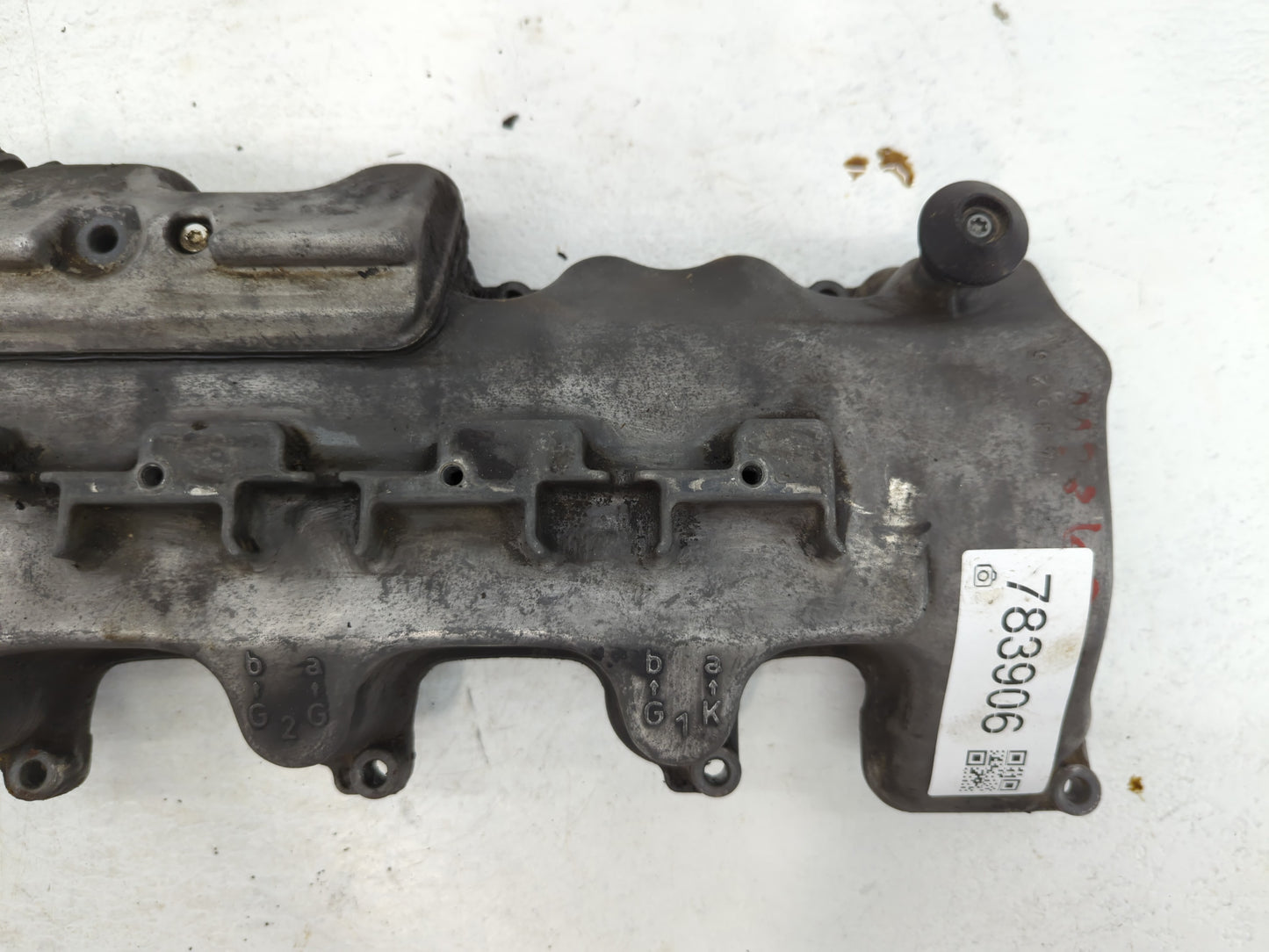 1999 Mercedes-Benz E320 Passenger Right Cylinder Head Valve Cover P/N:A112 016 03 05 Fits OEM Used Auto Parts - Oemusedautoparts1.com