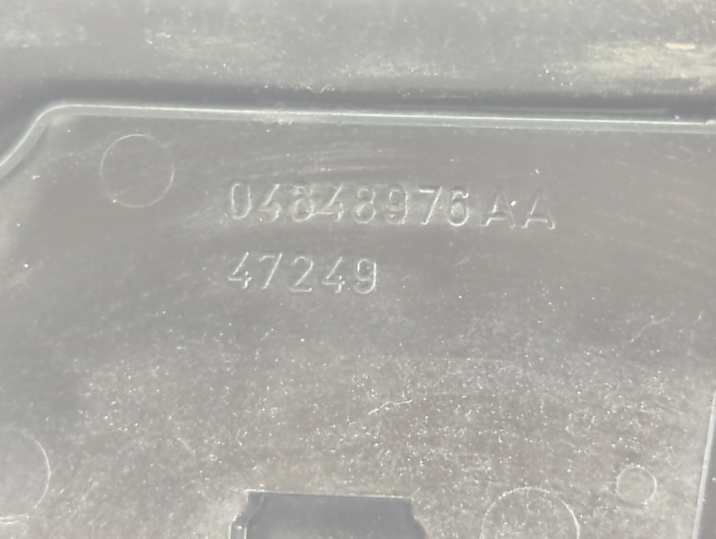 2007 Lexus Es350 Passenger Right Cylinder Head Valve Cover P/N:04848976AA Fits OEM Used Auto Parts - Oemusedautoparts1.com