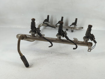 1999 Mercedes-Benz E320 Fuel Injectors P/N:0 280 151 038 A 112 70 00 95 Fits OEM Used Auto Parts