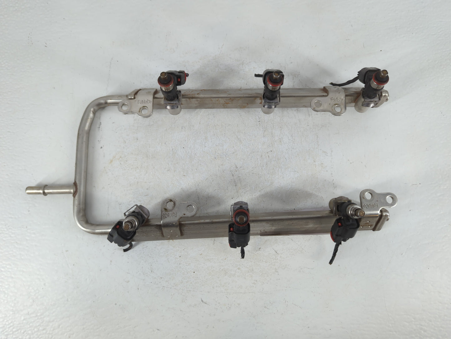 2016 Ford Explorer Fuel Injectors P/N:GT4E 9F797 AA Fits OEM Used Auto Parts - Oemusedautoparts1.com