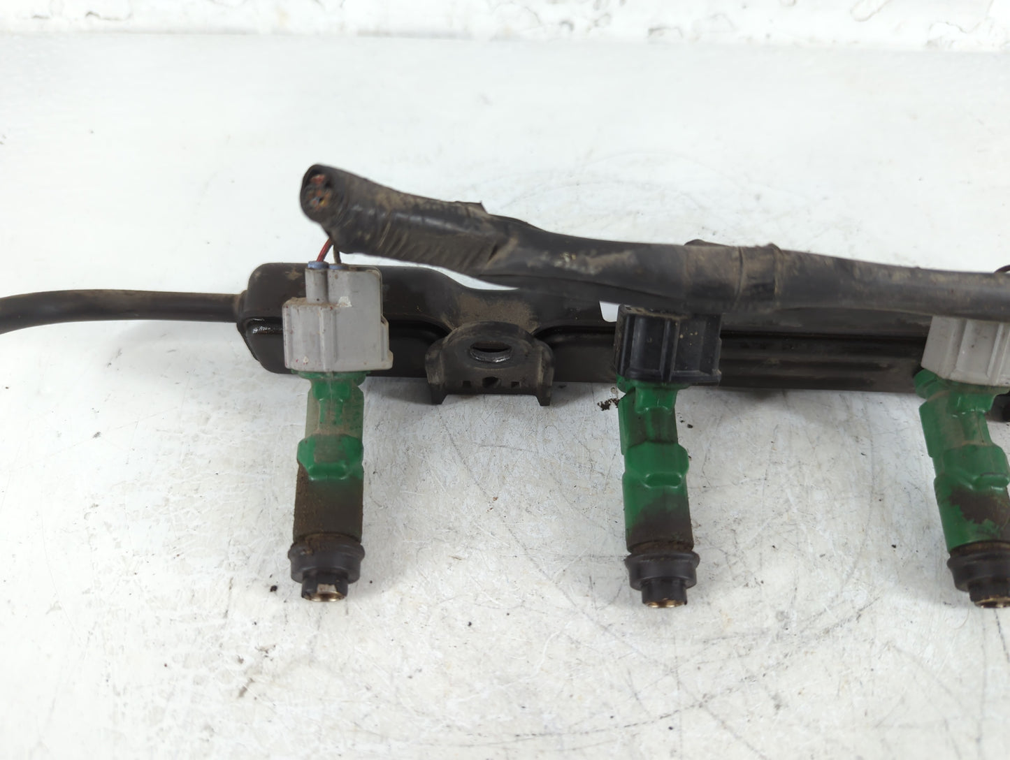 2002 Toyota Prius Fuel Injectors Fits OEM Used Auto Parts - Oemusedautoparts1.com