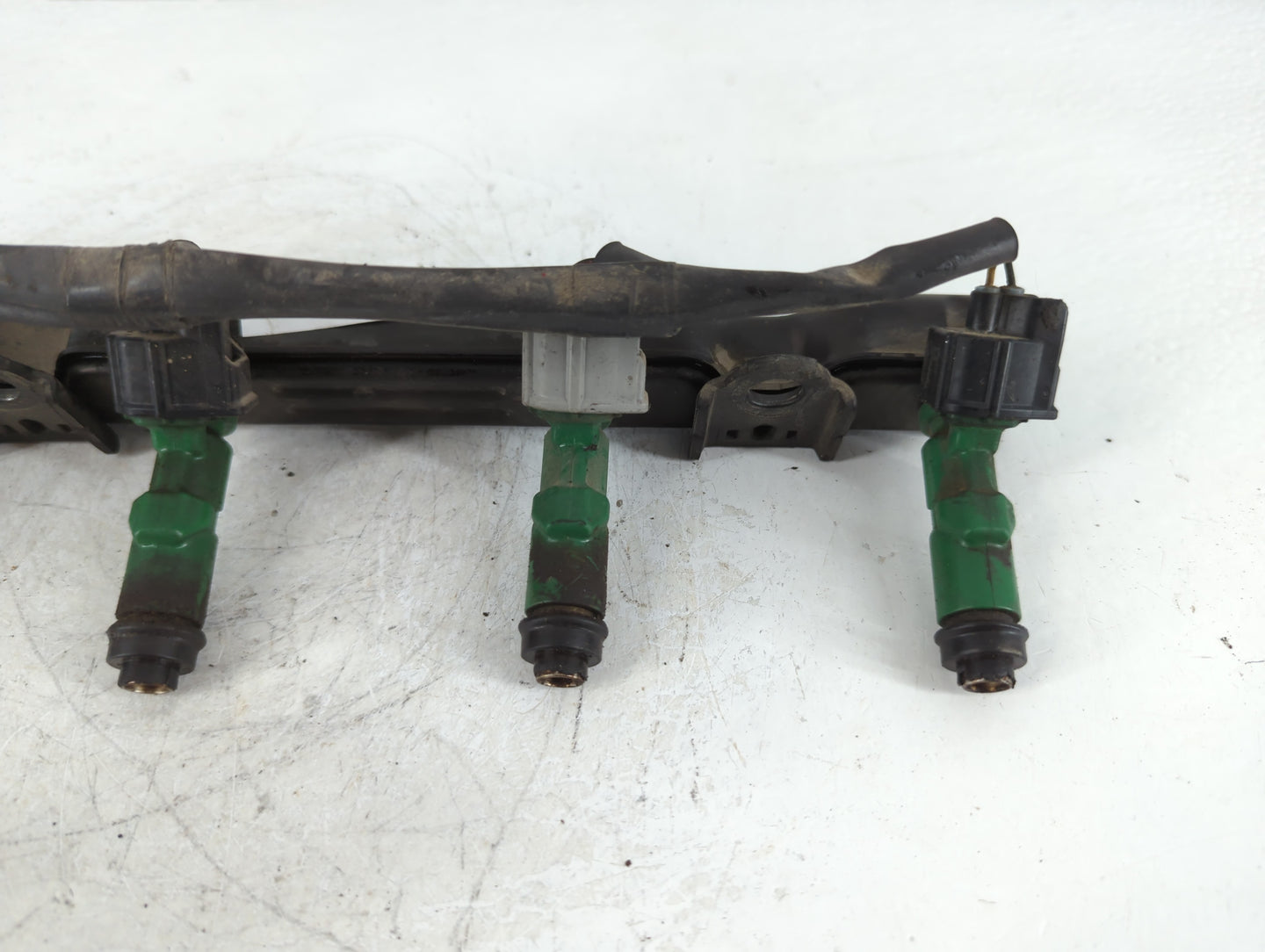 2002 Toyota Prius Fuel Injectors Fits OEM Used Auto Parts - Oemusedautoparts1.com