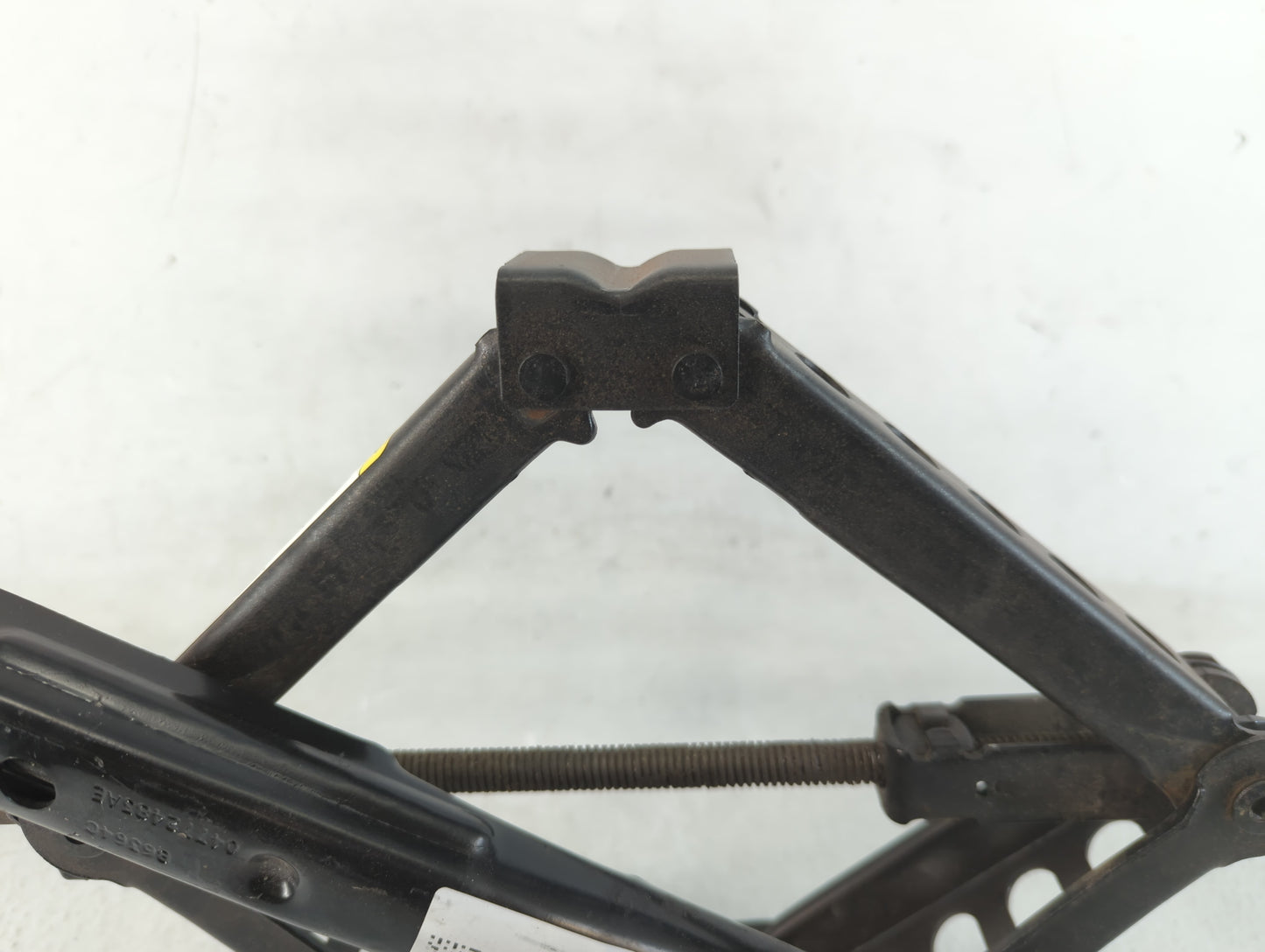 2013 Chrysler 200 Spare Scissor Car Jack - Oemusedautoparts1.com