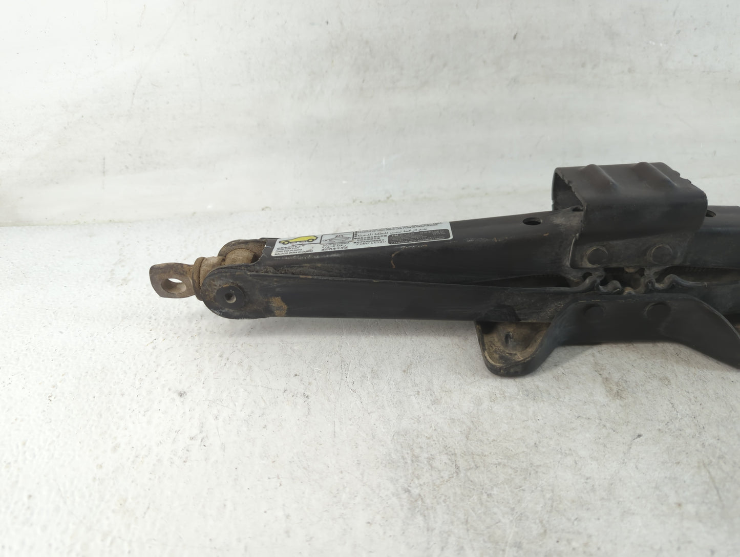 2017 Honda Cr-v Spare Scissor Car Jack - Oemusedautoparts1.com