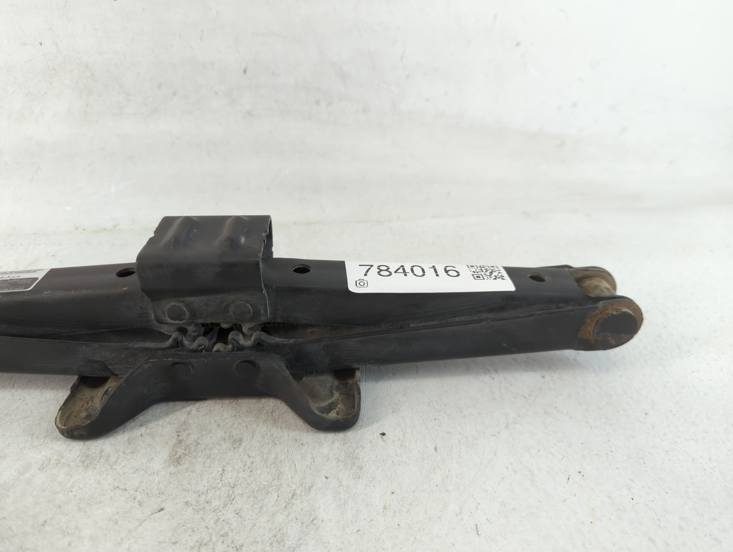 2017 Honda Cr-v Spare Scissor Car Jack - Oemusedautoparts1.com