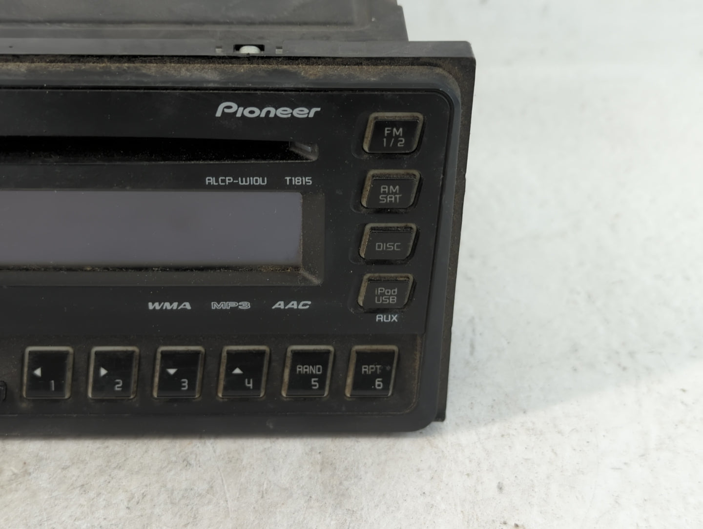 2011-2012 Scion Tc Radio AM FM Cd Player Receiver Replacement P/N:PT546-00111 Fits Fits 2008 2009 2010 2011 2012 2013 2014 OEM Used Auto Parts - Oemusedautoparts1.com