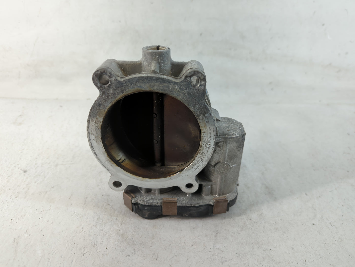 2006-2011 Buick Lucerne Throttle Body P/N:RME87-2A 2800 Fits Fits 2006 2007 2008 2009 2010 2011 OEM Used Auto Parts - Oemusedautoparts1.com