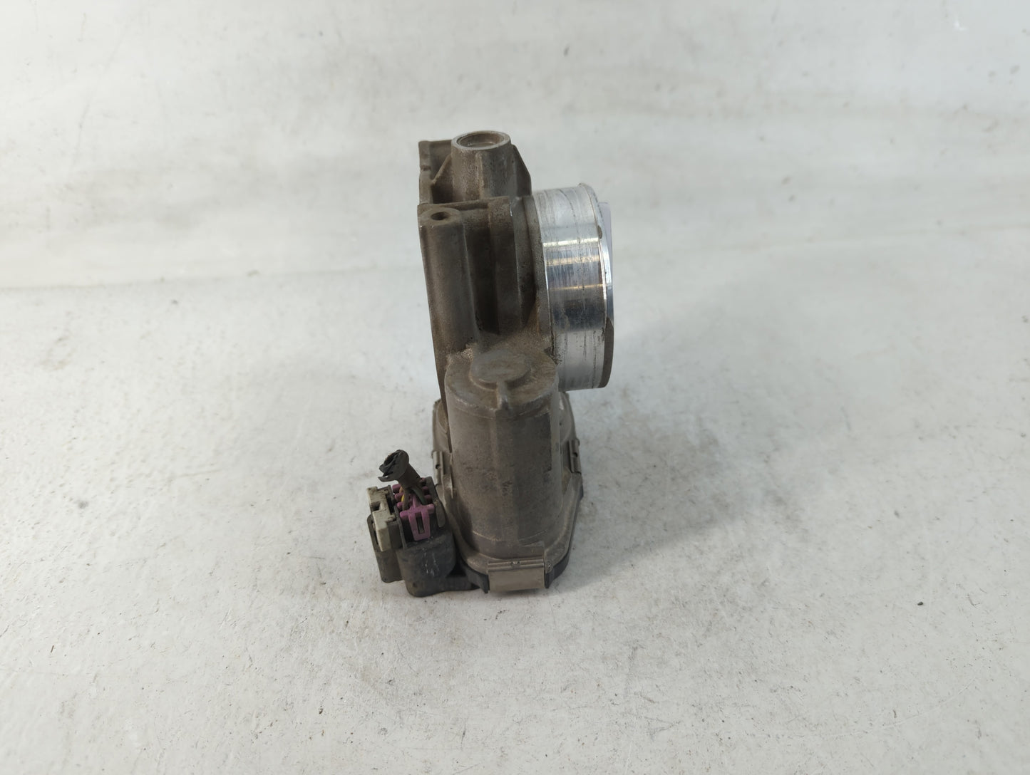 2007-2011 Cadillac Srx Throttle Body P/N:3019AA994AA3264 Fits Fits 2007 2008 2009 2010 2011 2012 OEM Used Auto Parts - Oemusedautoparts1.com