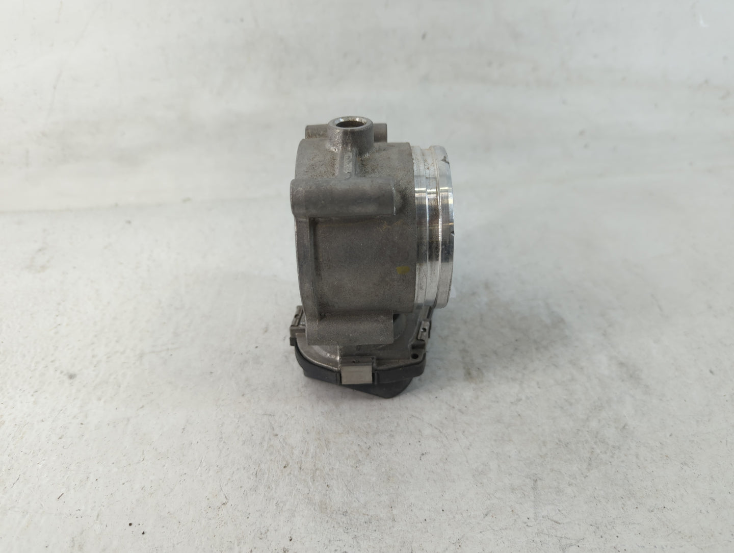 2011-2019 Audi Q7 Throttle Body P/N:A2C82493600 06E 133 062 H Fits OEM Used Auto Parts - Oemusedautoparts1.com