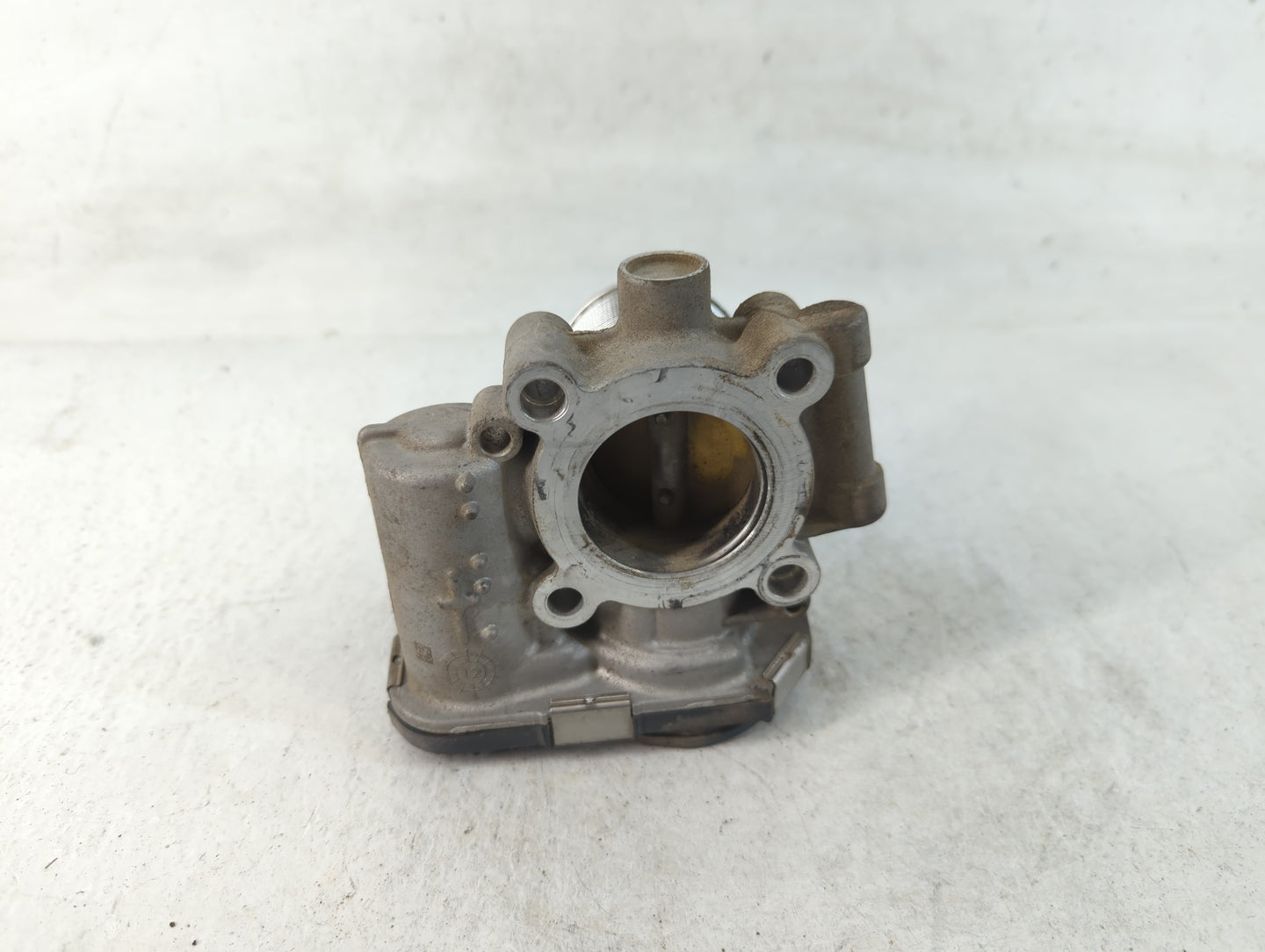 2011-2016 Chevrolet Cruze Throttle Body P/N:0 280 750 581 55 581 662 Fits OEM Used Auto Parts - Oemusedautoparts1.com
