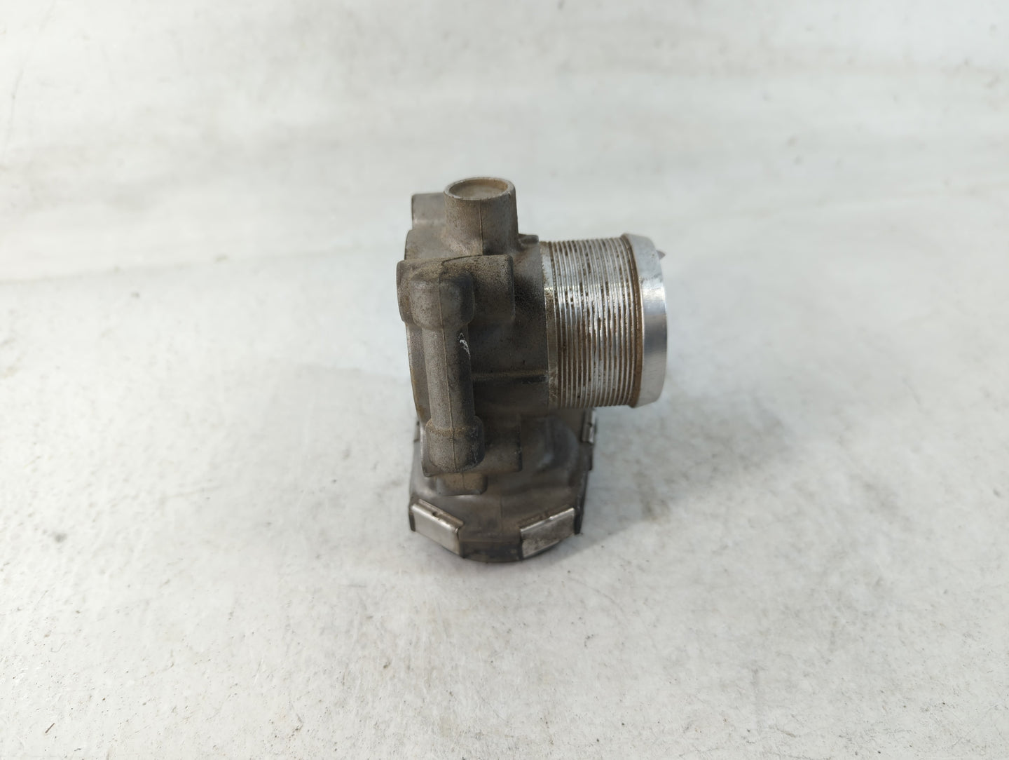 2011-2016 Chevrolet Cruze Throttle Body P/N:0 280 750 581 55 581 662 Fits OEM Used Auto Parts - Oemusedautoparts1.com