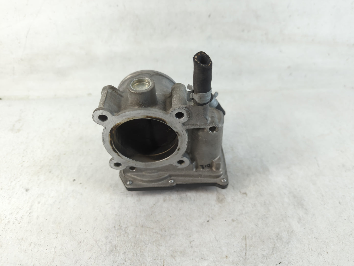 2013-2019 Subaru Legacy Throttle Body P/N:16112AA38A Fits Fits 2013 2014 2015 2016 2017 2018 2019 OEM Used Auto Parts - Oemusedautoparts1.com