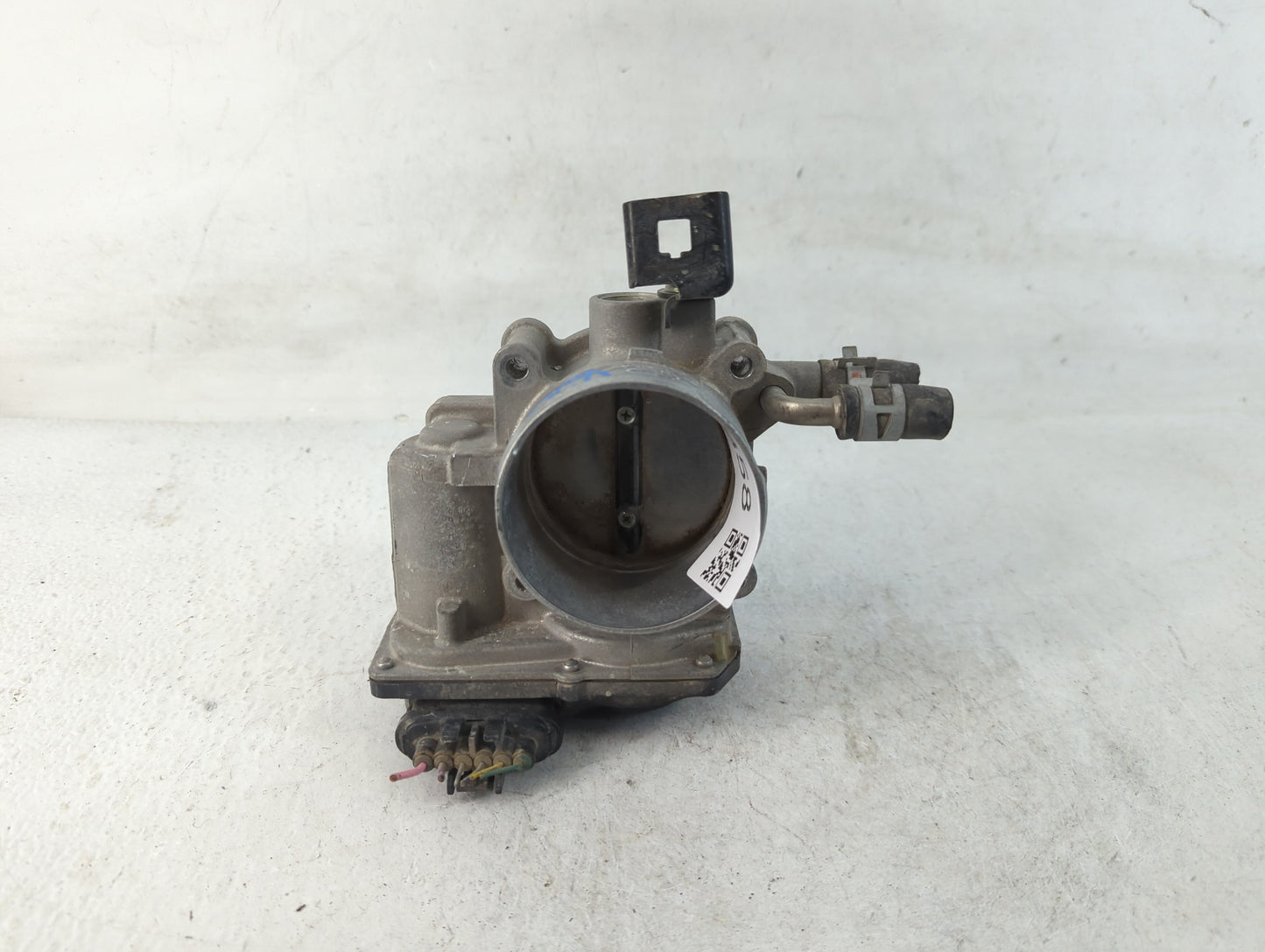 2009-2018 Toyota Rav4 Throttle Body P/N:22030-0V010 Fits Fits 2009 2010 2011 2012 2013 2014 2015 2016 2017 2018 2019 OEM Used Auto Parts - Oemusedautoparts1.com