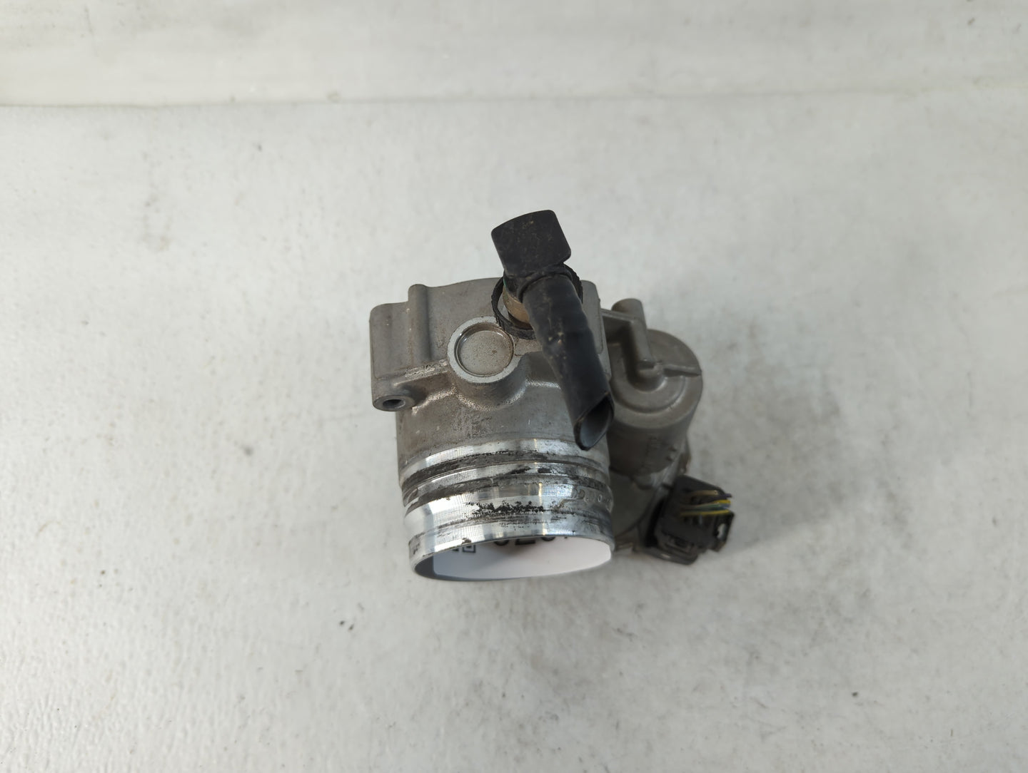 2012-2016 Bmw 328i Throttle Body P/N:1354 7588625-04 A2C83786800 Fits Fits 2012 2013 2014 2015 2016 2017 2018 OEM Used Auto Parts - Oemusedautoparts1.com