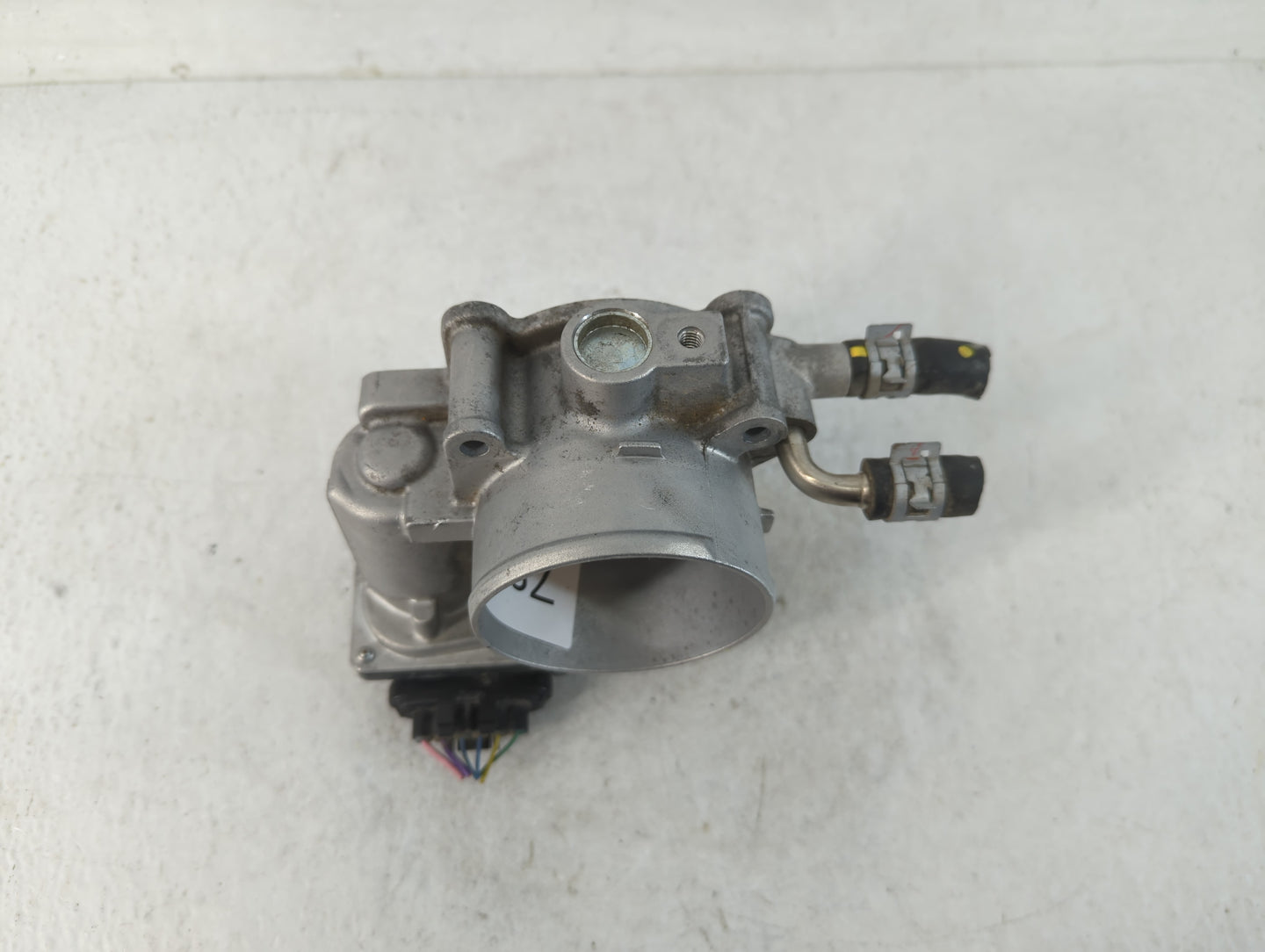 2009-2018 Toyota Rav4 Throttle Body P/N:22030-36010 Fits Fits 2009 2010 2011 2012 2013 2014 2015 2016 2017 2018 2019 OEM Used Auto Parts - Oemusedautoparts1.com