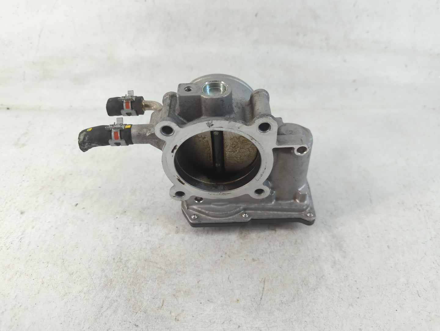 2009-2018 Toyota Rav4 Throttle Body P/N:22030-36010 Fits Fits 2009 2010 2011 2012 2013 2014 2015 2016 2017 2018 2019 OEM Used Auto Parts - Oemusedautoparts1.com