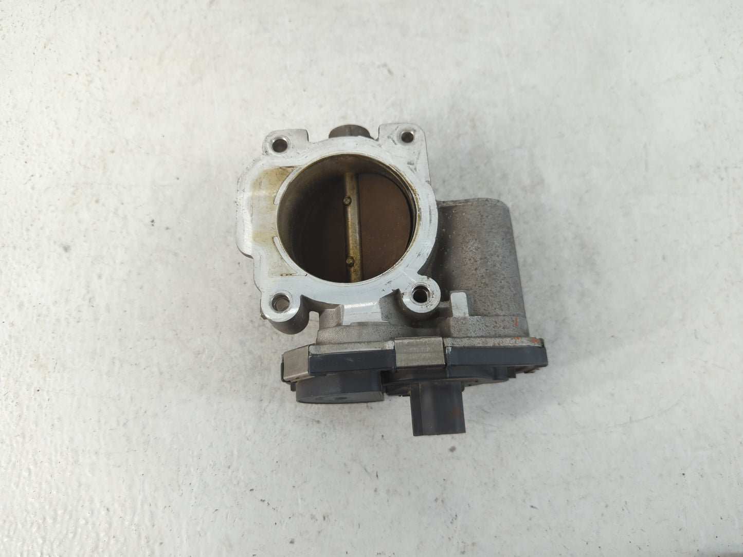 2007-2009 Hyundai Santa Fe Throttle Body P/N:AA668AA4242 Fits Fits 2006 2007 2008 2009 2010 2011 2012 OEM Used Auto Parts - Oemusedautoparts1.com