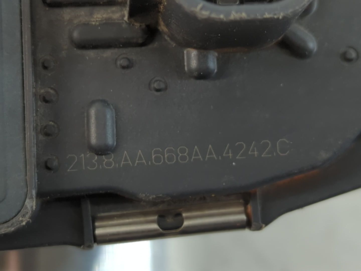 2007-2009 Hyundai Santa Fe Throttle Body P/N:AA668AA4242 Fits Fits 2006 2007 2008 2009 2010 2011 2012 OEM Used Auto Parts - Oemusedautoparts1.com