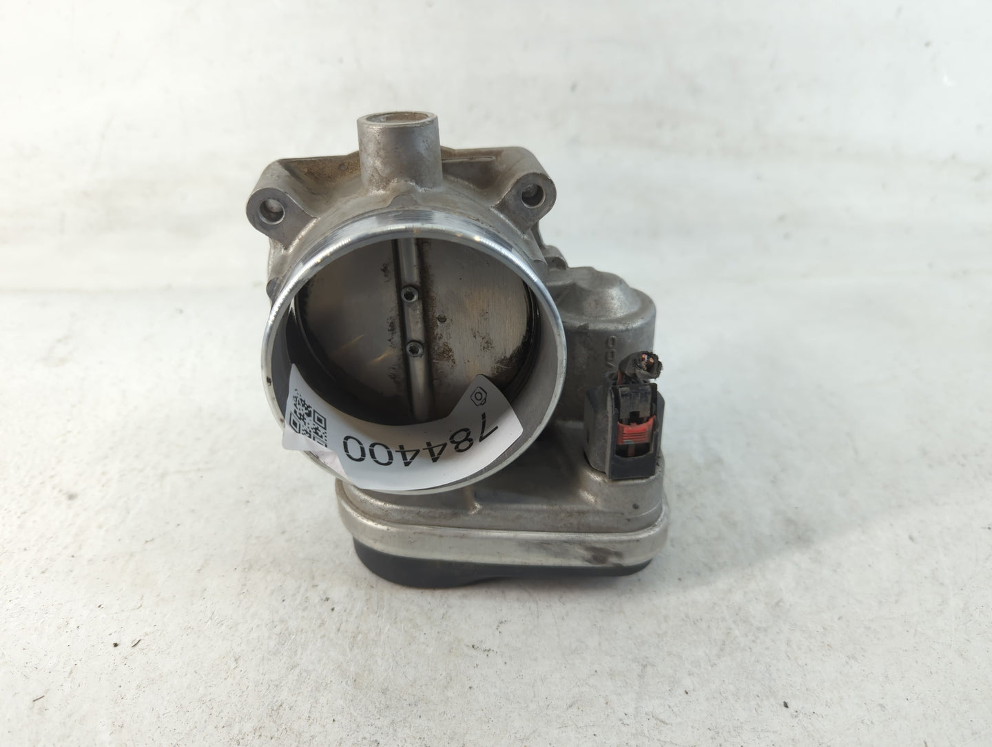 2005-2010 Dodge Ram 1500 Throttle Body P/N:53032801AC Fits Fits 2005 2006 2007 2008 2009 2010 2011 2012 OEM Used Auto Parts - Oemusedautoparts1.com