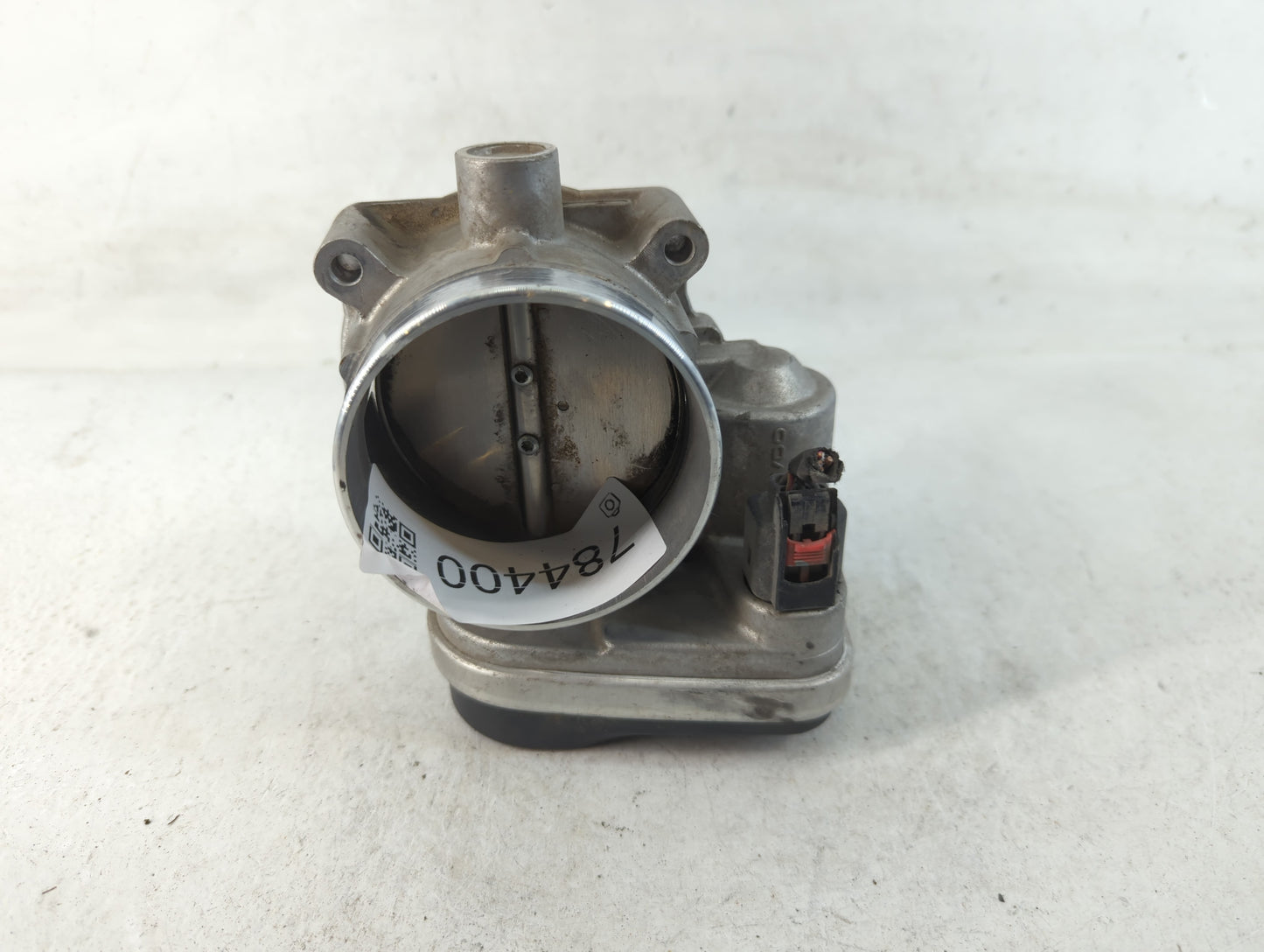2005-2010 Dodge Ram 1500 Throttle Body P/N:53032801AC Fits Fits 2005 2006 2007 2008 2009 2010 2011 2012 OEM Used Auto Parts - Oemusedautoparts1.com
