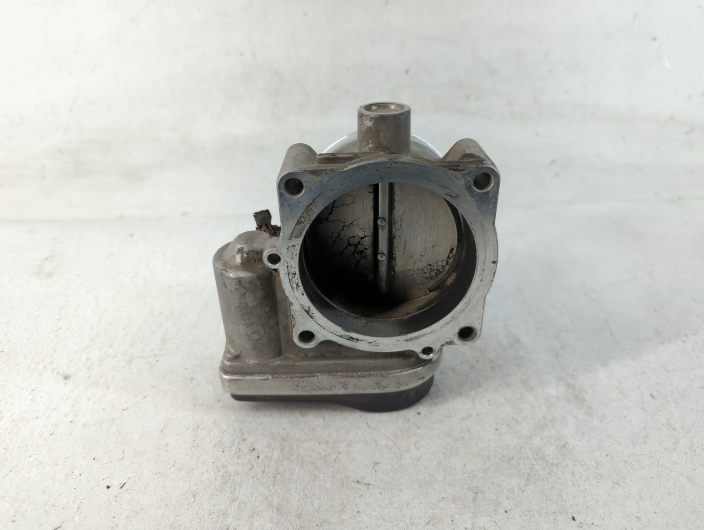 2005-2010 Dodge Ram 1500 Throttle Body P/N:53032801AC Fits Fits 2005 2006 2007 2008 2009 2010 2011 2012 OEM Used Auto Parts - Oemusedautoparts1.com
