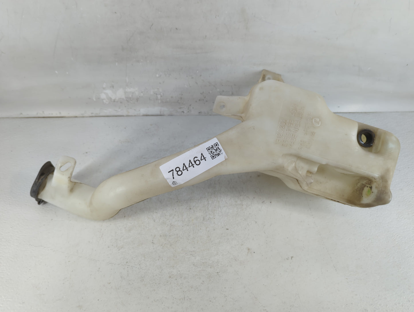 2006-2016 Chevrolet Impala Windshield Washer Fluid Reservoir Bottle Oem - Oemusedautoparts1.com