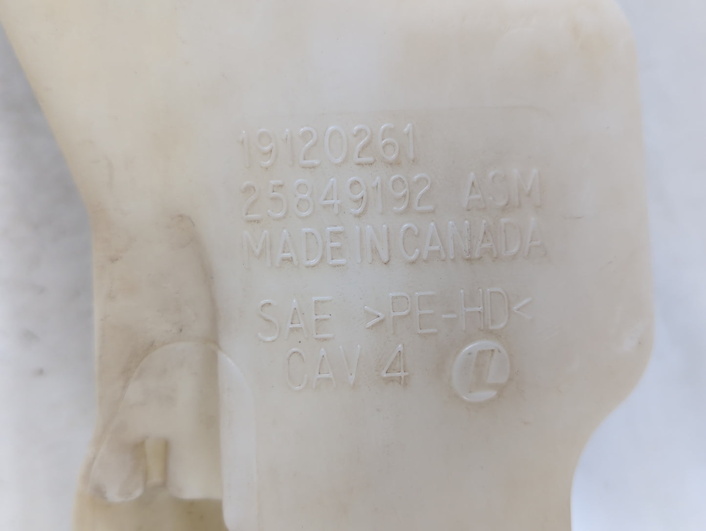 2006-2016 Chevrolet Impala Windshield Washer Fluid Reservoir Bottle Oem - Oemusedautoparts1.com