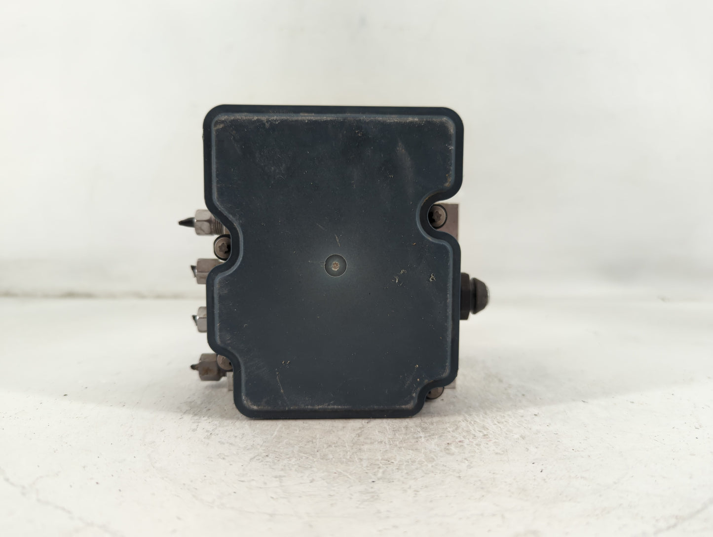 2014 Dodge Grand Caravan ABS Pump Control Module Replacement P/N:P68183803AC Fits OEM Used Auto Parts - Oemusedautoparts1.com