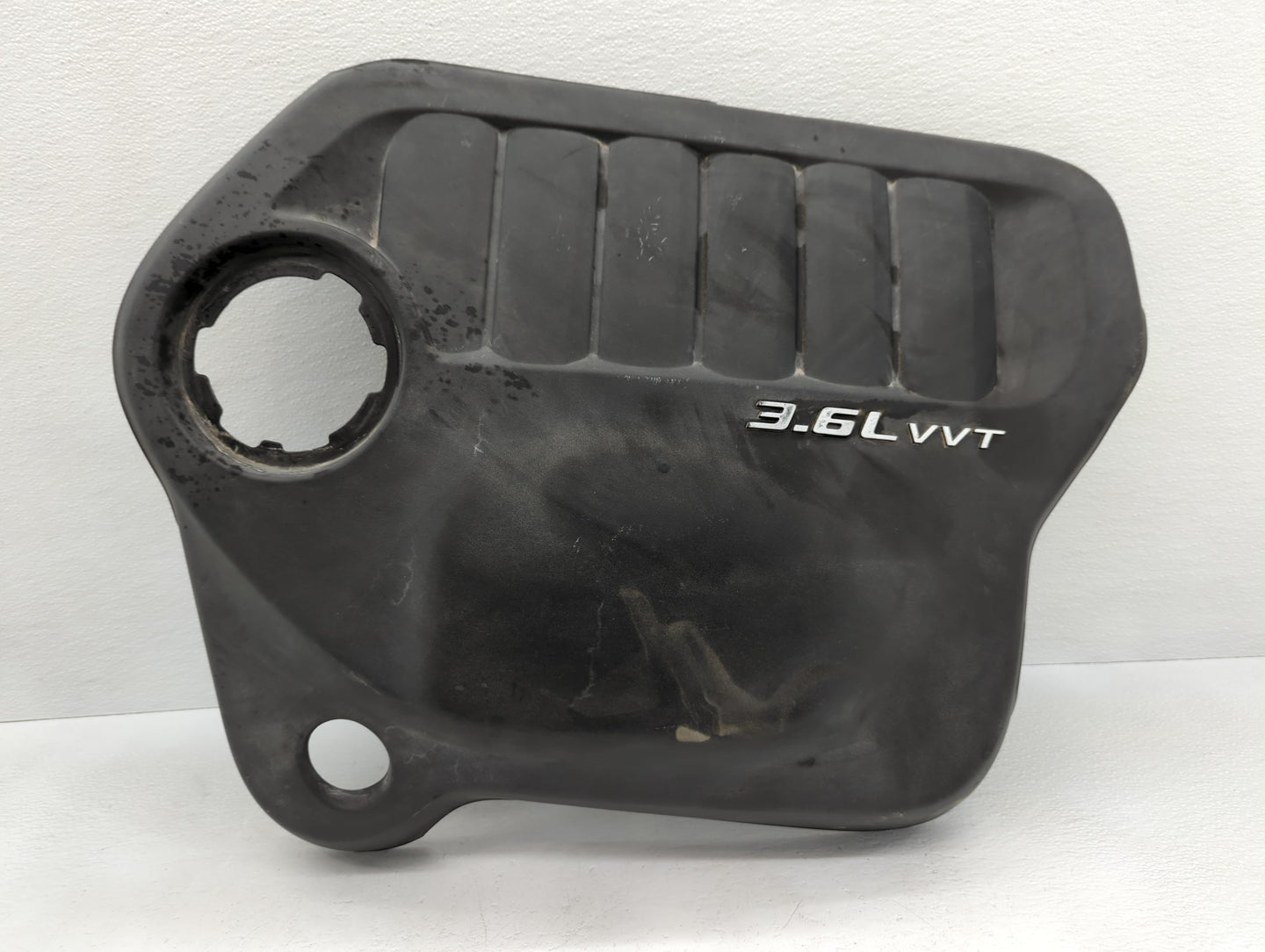 2013 Chrysler 200 Engine Cover - Oemusedautoparts1.com
