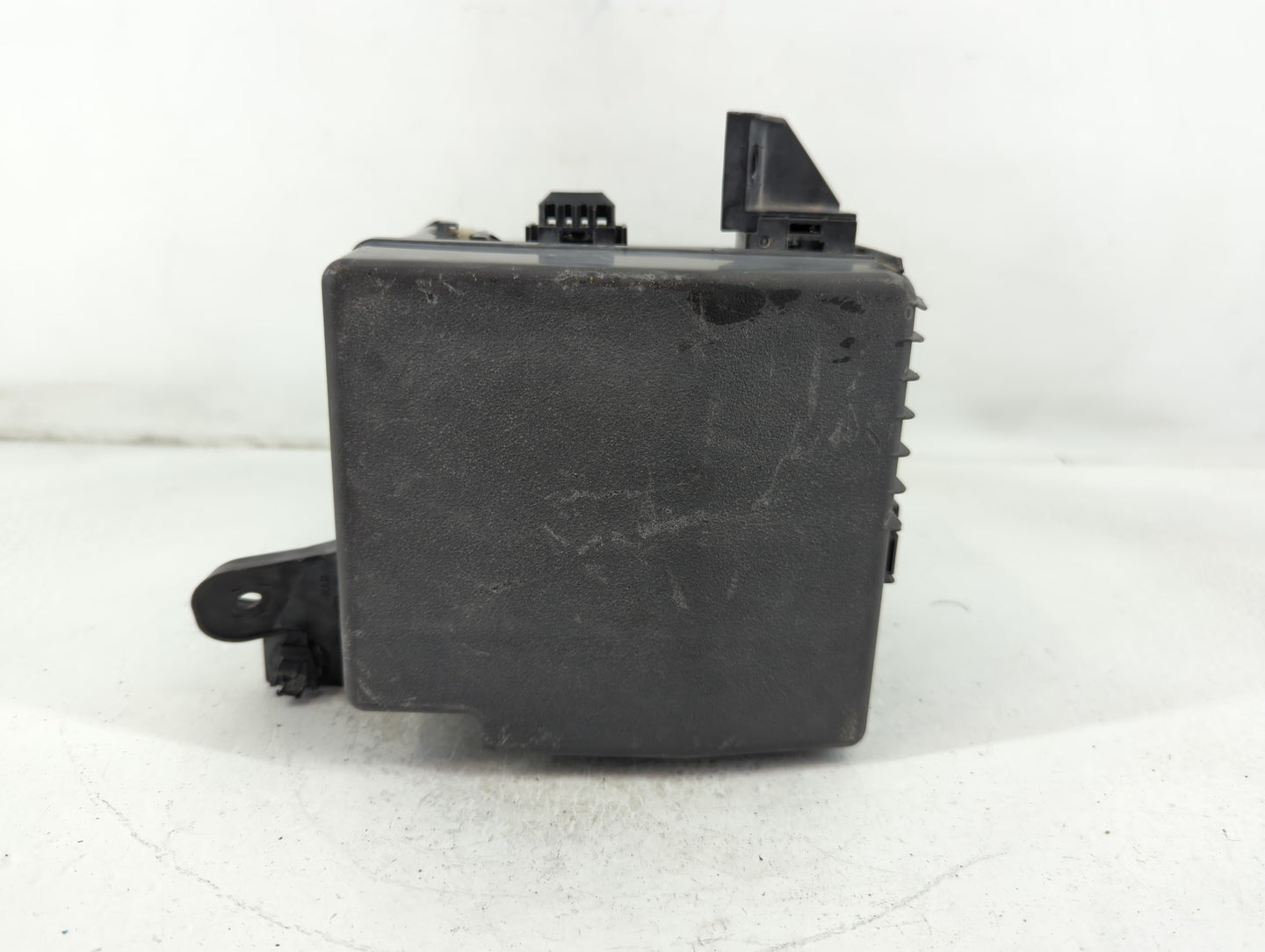 2021 Mitsubishi Mirage Fusebox Fuse Box Panel Relay Module P/N:5547 PP-TD10 Fits OEM Used Auto Parts - Oemusedautoparts1.com
