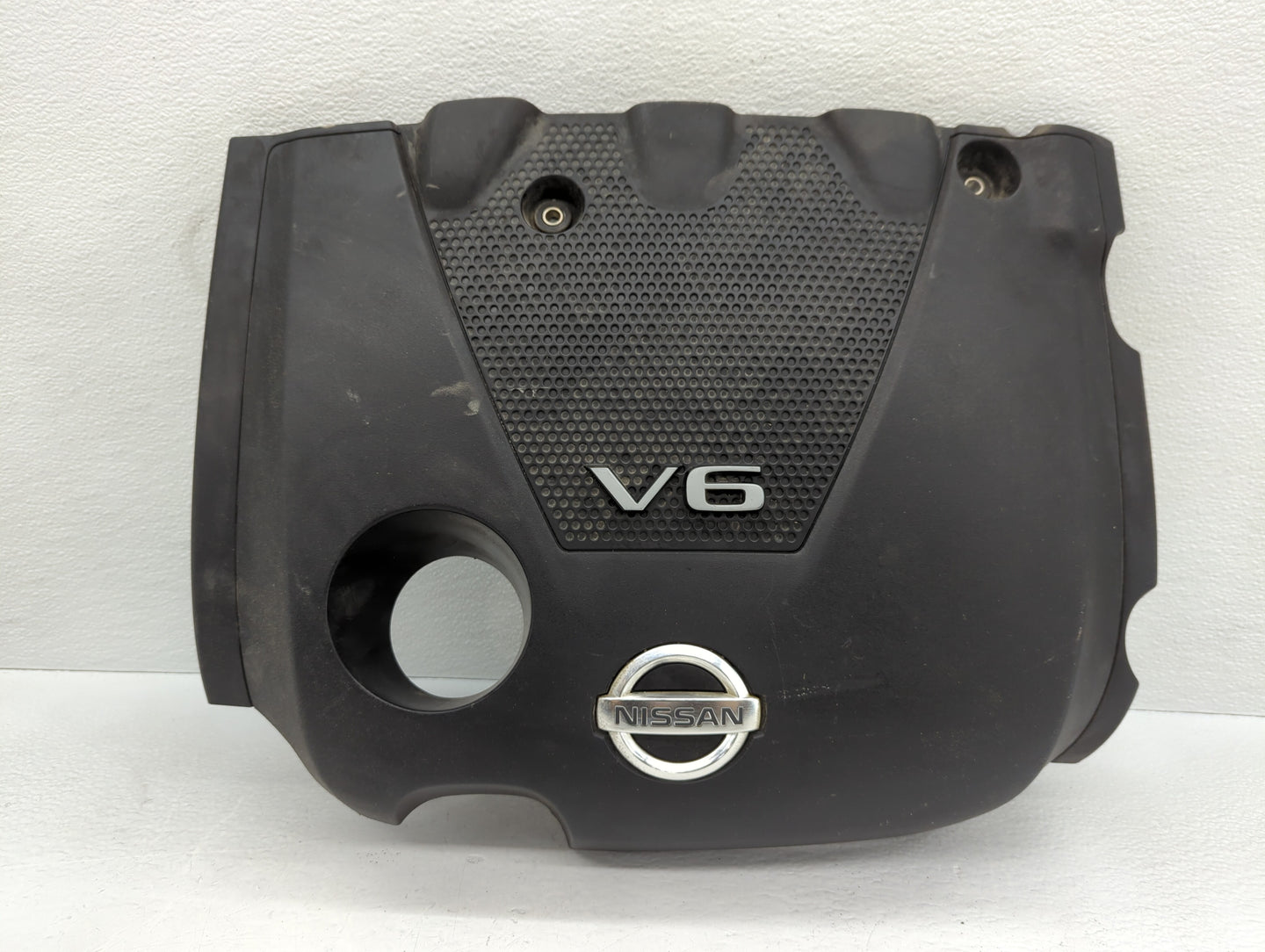 2010 Nissan Maxima Engine Cover - Oemusedautoparts1.com