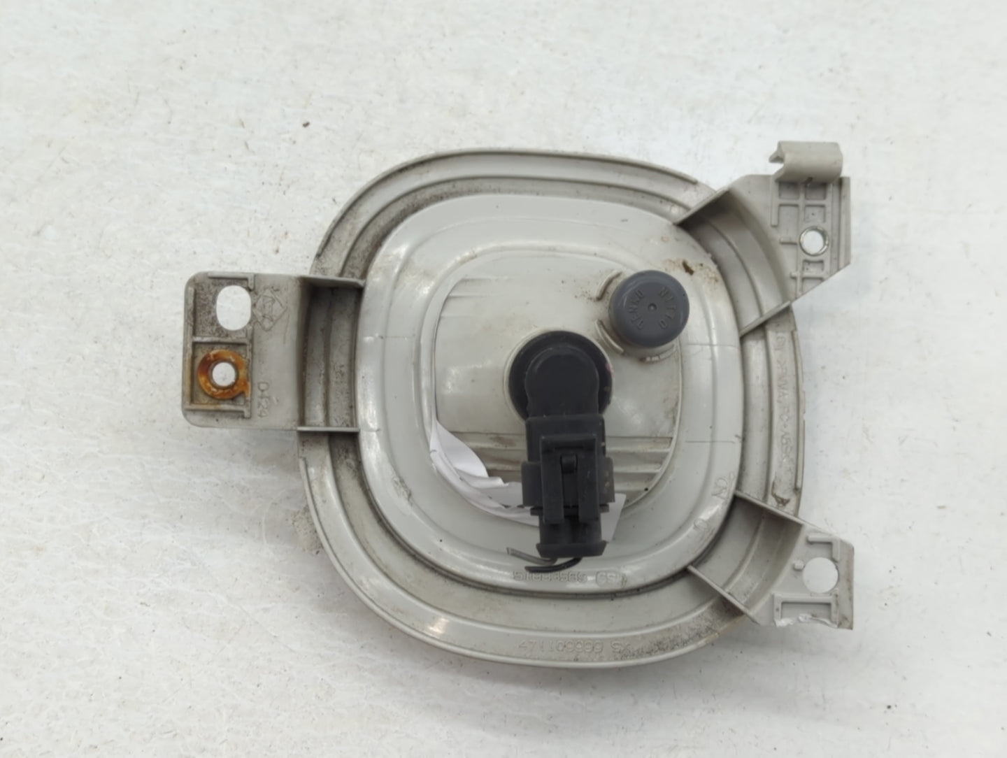 2018-2020 Kia Rio Tail Light Assembly Driver Left OEM P/N:51883588 471119999 Fits Fits 2018 2019 2020 OEM Used Auto Parts - Oemusedautoparts1.com