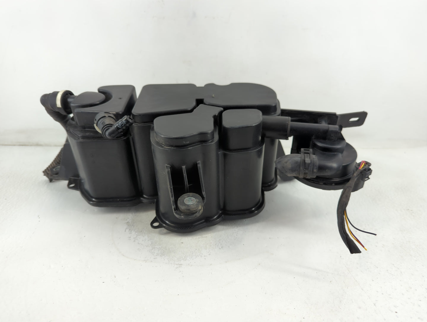 2013 Audi A6 Fuel Vapor Charcoal Canister - Oemusedautoparts1.com