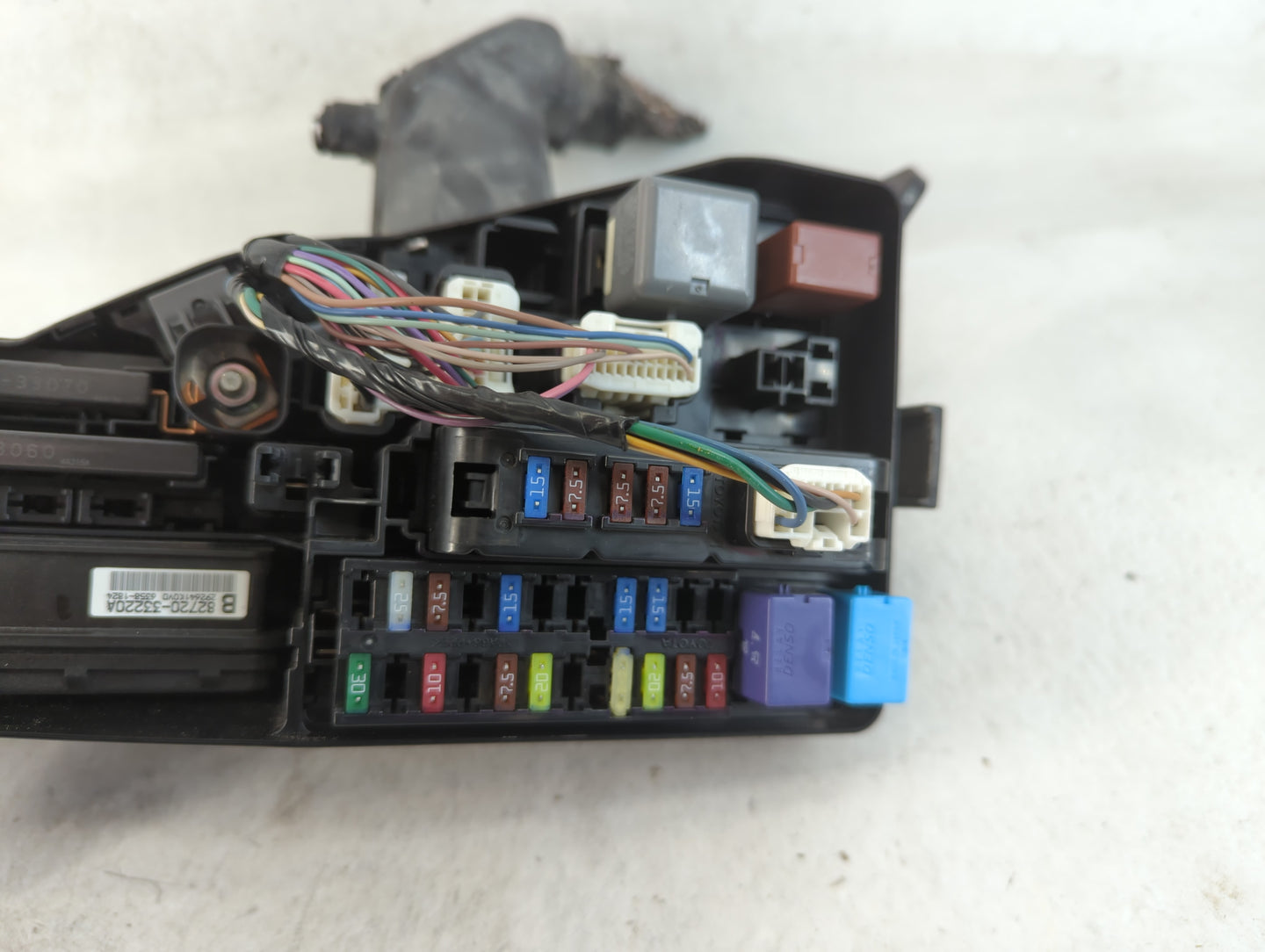 2012-2017 Toyota Camry Fusebox Fuse Box Panel Relay Module P/N:82662-06190 82662-33370 Fits Fits 2012 2013 2014 2015 2016 2017 OEM Used Auto Parts - Oemusedautoparts1.com