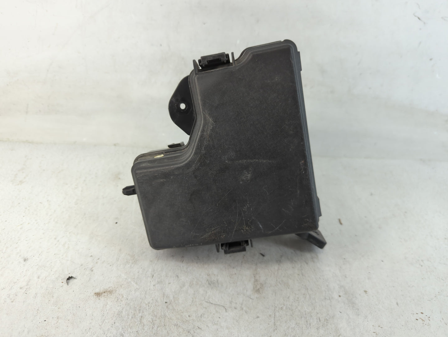 2016-2017 Hyundai Veloster Fusebox Fuse Box Panel Relay Module P/N:151008 91236 2V179 Fits Fits 2016 2017 OEM Used Auto Parts - Oemusedautoparts1.com