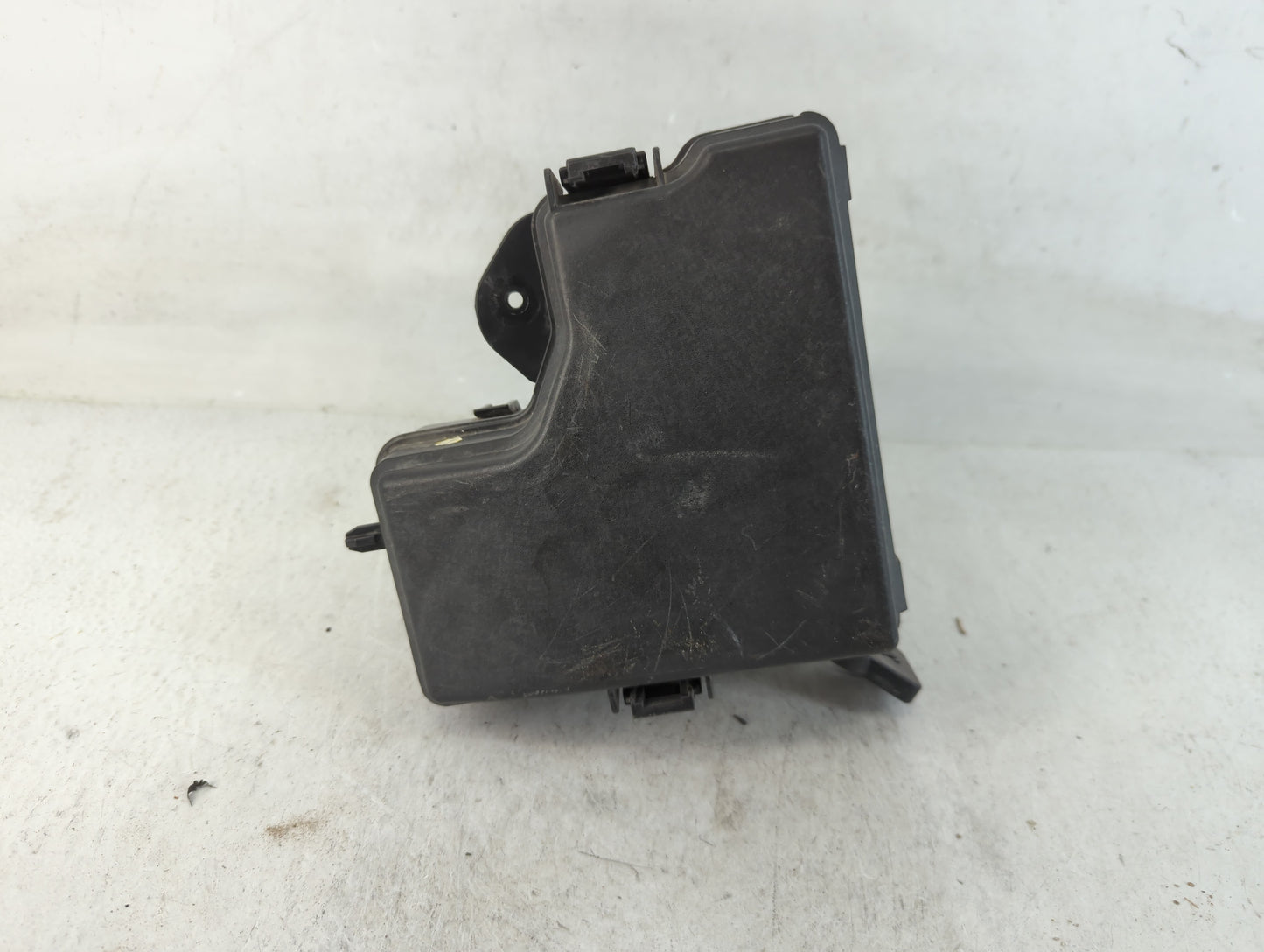 2016-2017 Hyundai Veloster Fusebox Fuse Box Panel Relay Module P/N:151008 91236 2V179 Fits Fits 2016 2017 OEM Used Auto Parts - Oemusedautoparts1.com