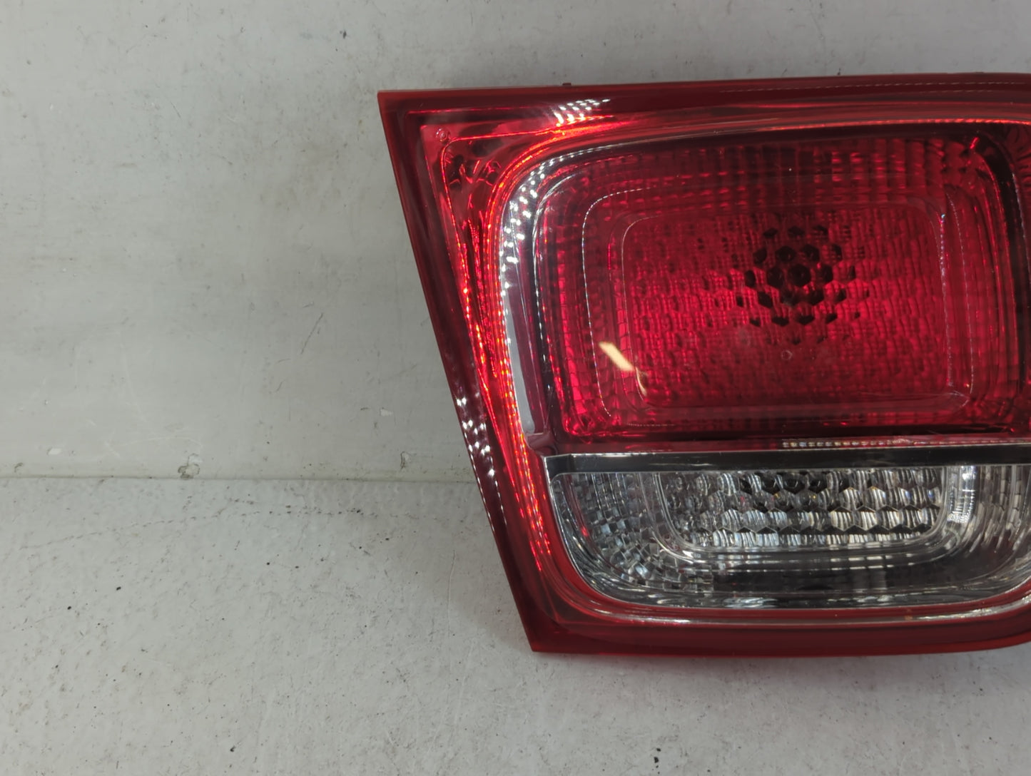 2013-2016 Chevrolet Malibu Tail Light Assembly Driver Left OEM P/N:131Z Fits Fits 2013 2014 2015 2016 OEM Used Auto Parts - Oemusedautoparts1.com