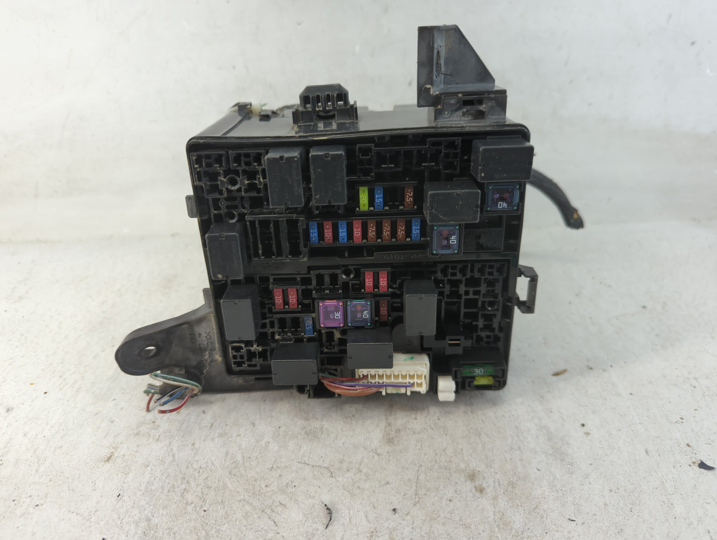 2014 Mitsubishi Mirage Fusebox Fuse Box Panel Relay Module P/N:PP-TD10 3547 Fits OEM Used Auto Parts - Oemusedautoparts1.com