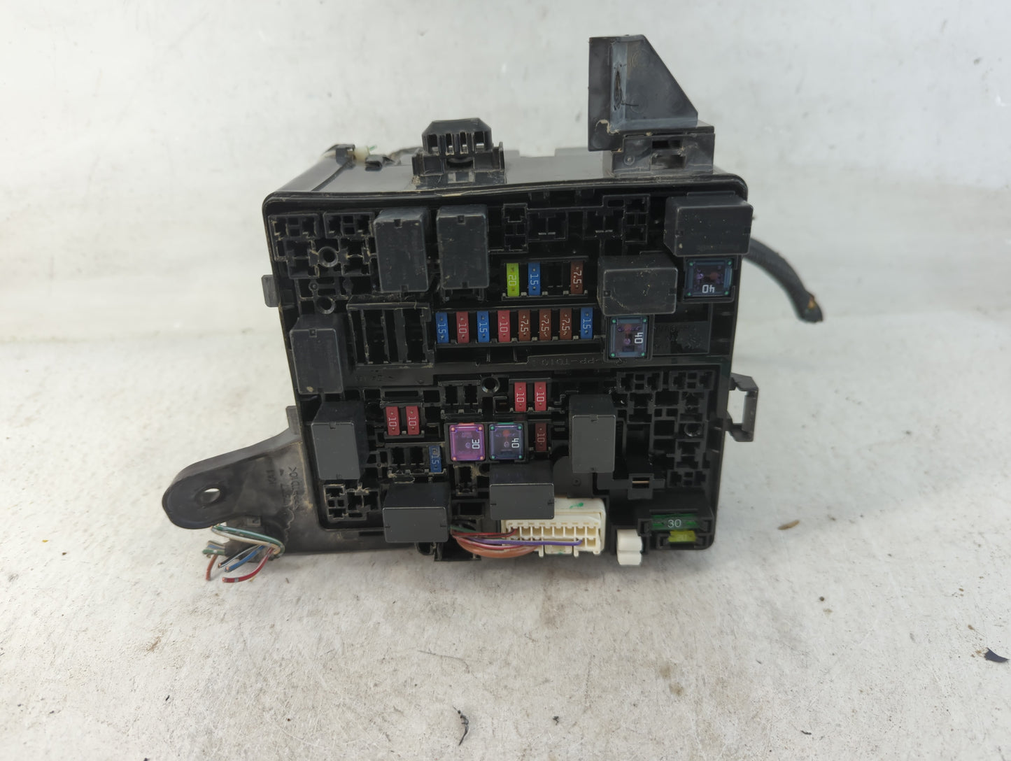 2014 Mitsubishi Mirage Fusebox Fuse Box Panel Relay Module P/N:PP-TD10 3547 Fits OEM Used Auto Parts - Oemusedautoparts1.com