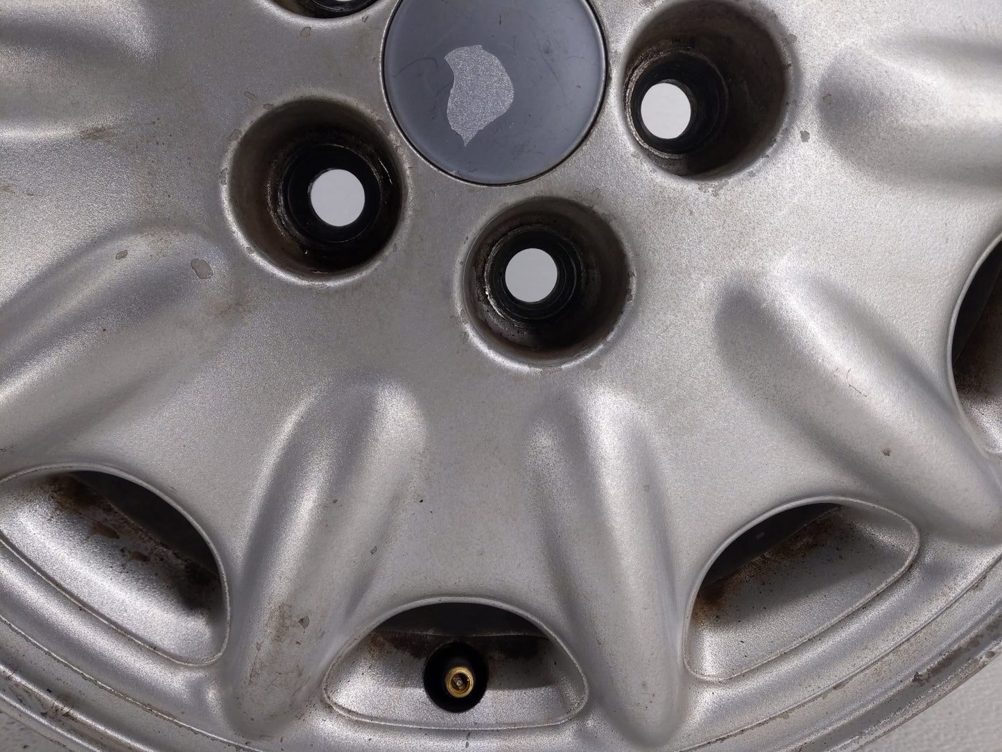 1995-2000 Chrysler Cirrus Oem Wheel Rim Grey - Oemusedautoparts1.com
