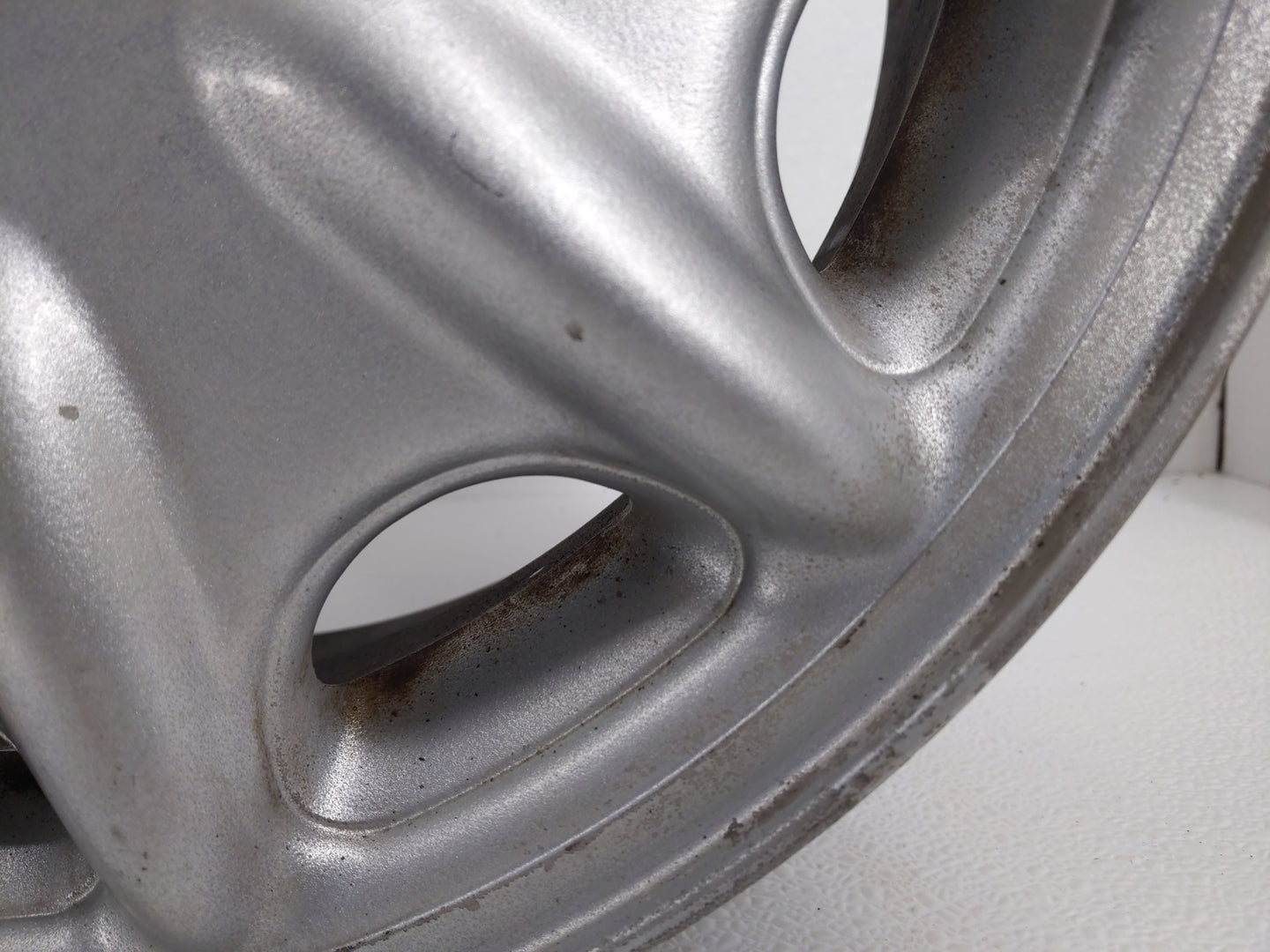 1995-2000 Chrysler Cirrus Oem Wheel Rim Grey - Oemusedautoparts1.com