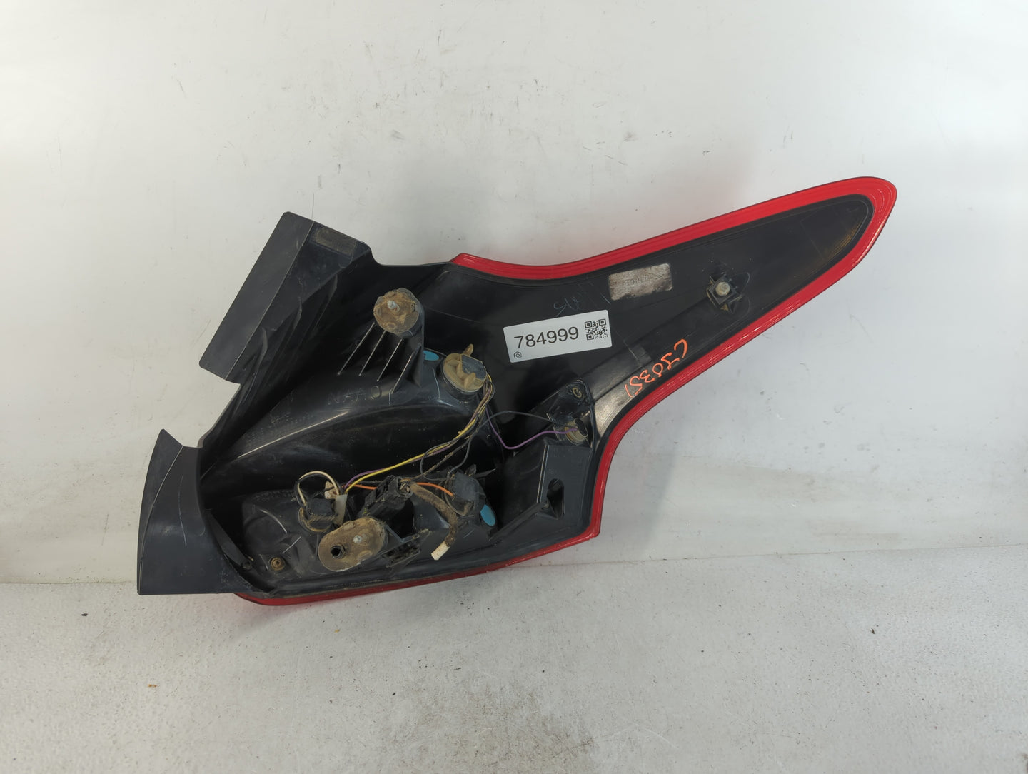 2015-2018 Ford Focus Tail Light Assembly Driver Left OEM Fits Fits 2015 2016 2017 2018 OEM Used Auto Parts - Oemusedautoparts1.com